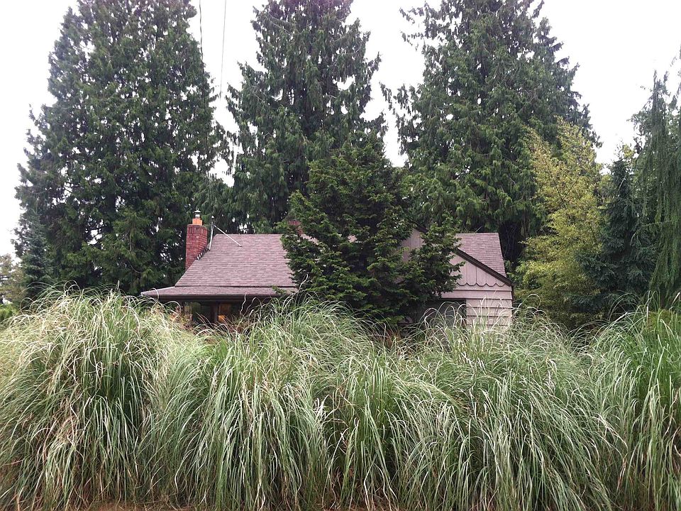1st image of 10712 23rd Ave NE