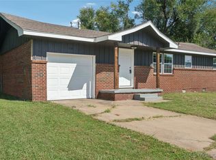 1019 N Hickory Ave, Broken Arrow, OK 74012
