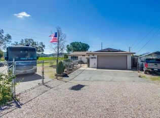 1352 Franklin Ln, Ramona, CA 92065