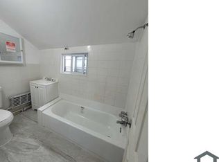 149 N High St #2S, Mount Vernon, NY 10550