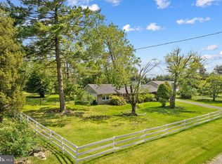 113 Ledden Ln, Turnersville, NJ 08012