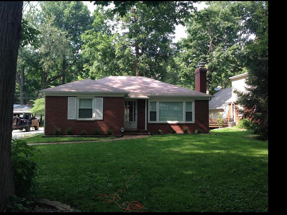 1st image of 1156 E 56th St