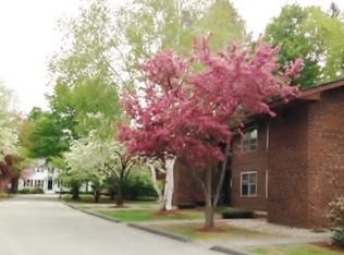 7 Kimball St APT 22, Lebanon, NH 03766