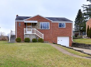 423 Lois Dr, Pittsburgh, PA 15236