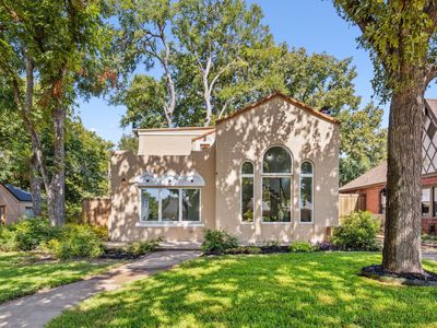 120 S Briscoe Blvd, Dallas, TX, 75211