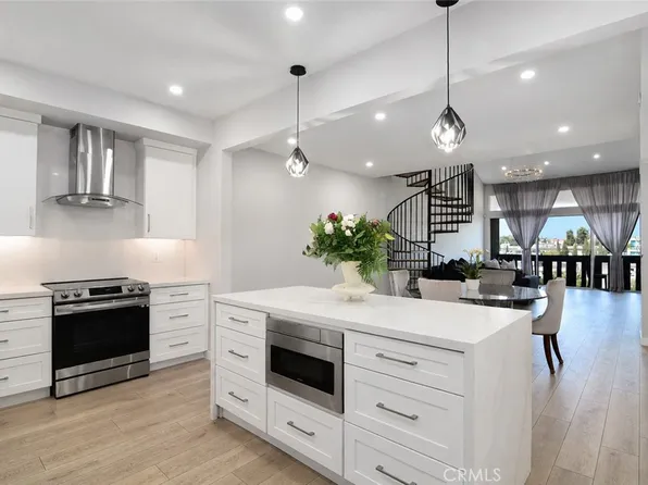 5216 Yarmouth Ave, Encino, CA 91316