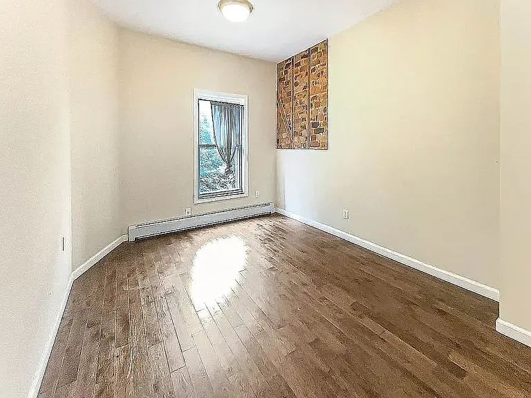 63 Van Buren St #3 — Photo 5