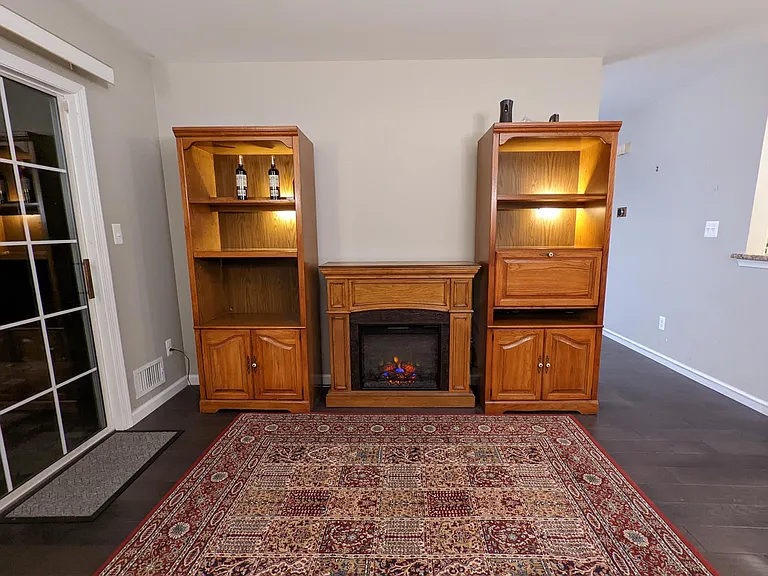 671 Snowdrop Ct — Photo 6