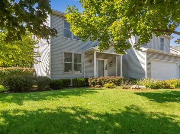 1315 Bonnie Brae Dr, McHenry, IL 60050