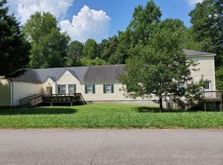 114 Old Moores Mill Rd, Bremen, GA 30110