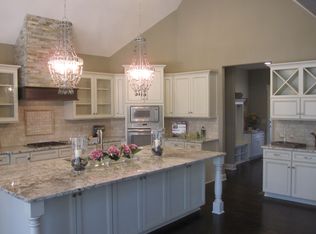 5929 Upland Ridge Dr, Medina, OH 44256