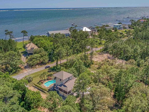 4th image of 5546 Soundside Dr