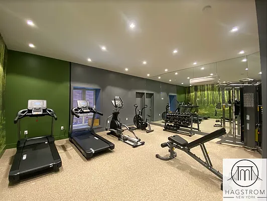 Rented by Hagstrom Management Inc | media 33