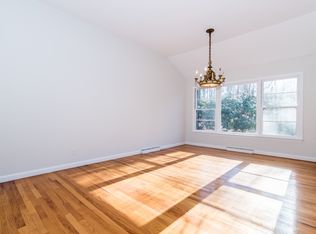 208 Norman Rd, New Rochelle, NY 10804