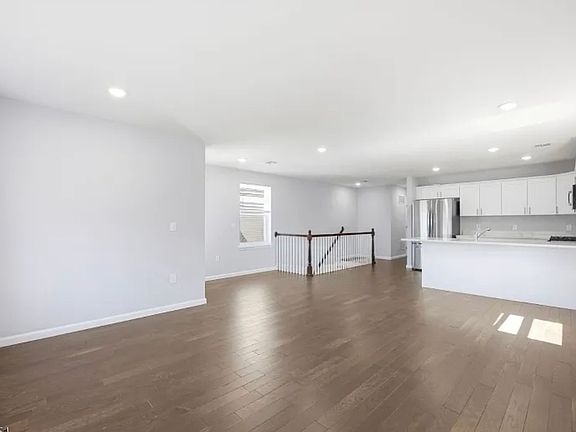 2nd image of 420 S 10th St #2