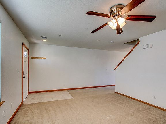 4th image of 1435 Hummingbird Cir