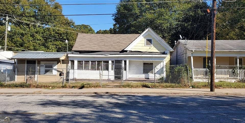 1st image of 1640 Lakewood Ave SE