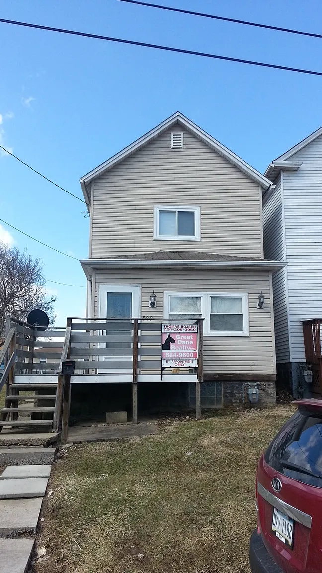 509 Manown St photo 1