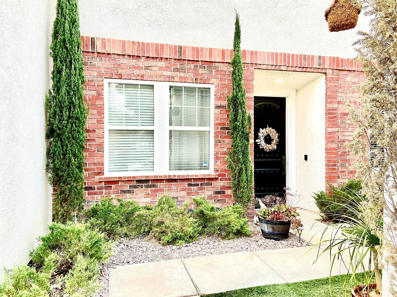 6 bed, 4155 sqft, $7,250 — Photo 3