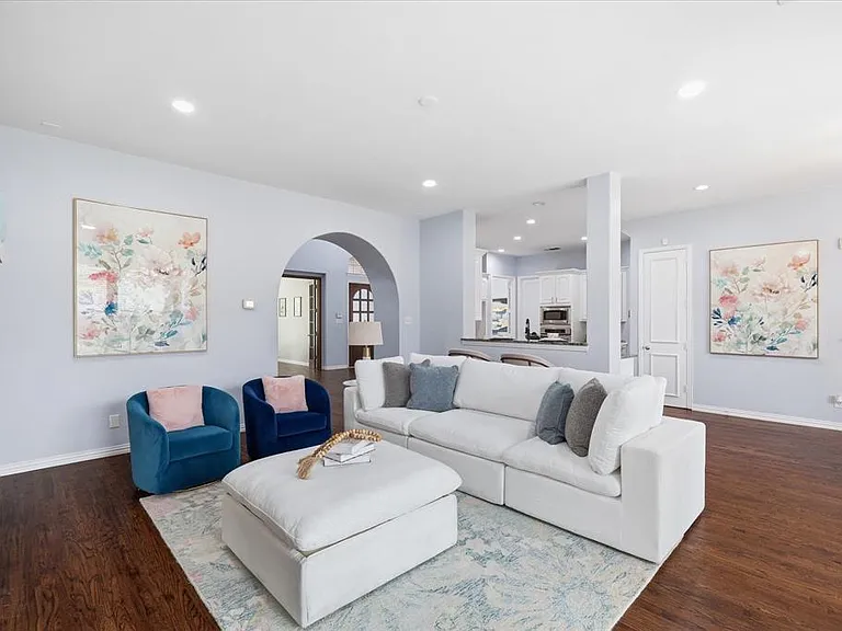 10230 Burnt Mill Ln — Photo 3