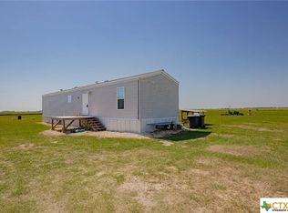 634 Wischkaemper Rd, Victoria, TX 77905