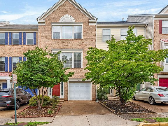 3rd image of 6104 Asher Ct