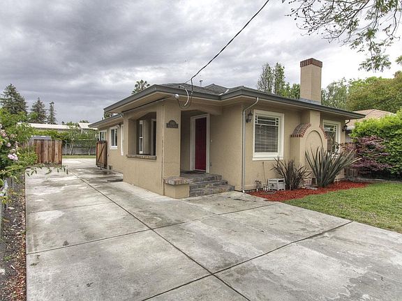 3rd image of 1284 Randol Ave