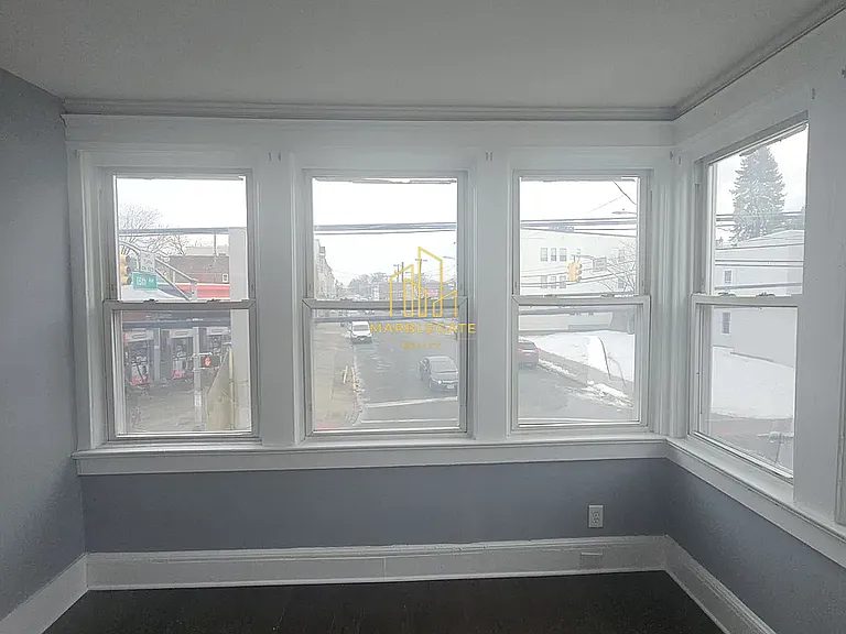 559 Grove St #22A — Photo 5