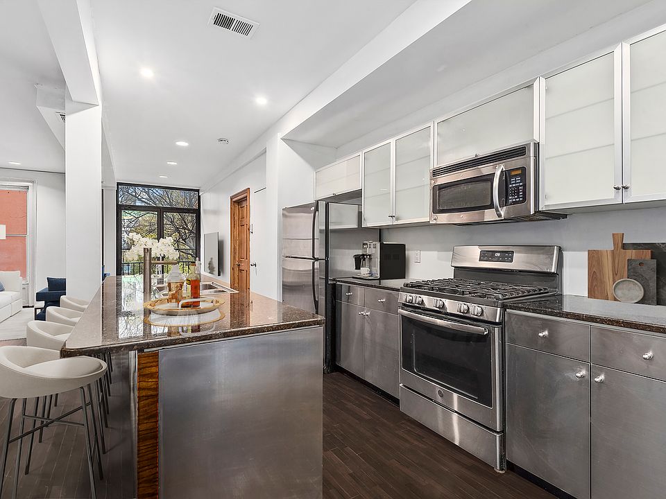1st image of 505 Myrtle Ave #2