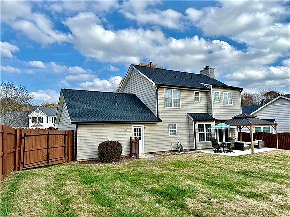 4th image of 5409 Cedar Field Dr