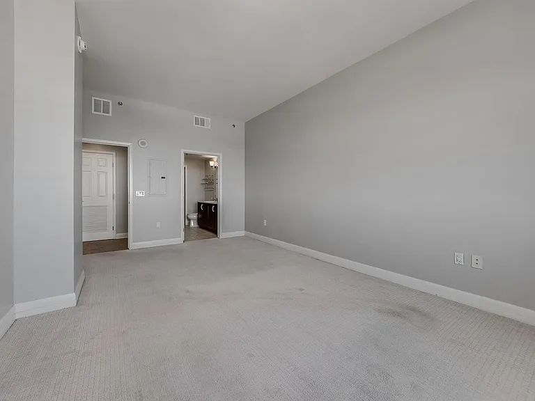 150 Las Vegas Blvd #2203 — Photo 14