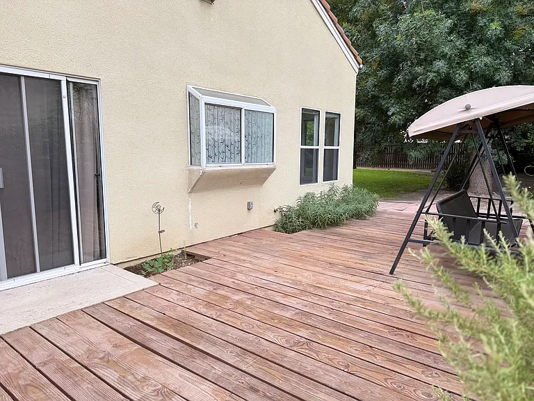 10347 N Camarillo Dr — Photo 9