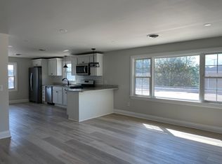 442 Beach Rd, Buffalo, NY 14225