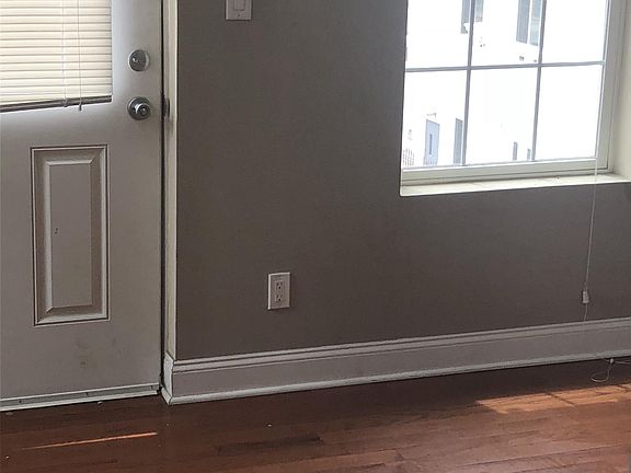 3rd image of 4534 Sansom St #3