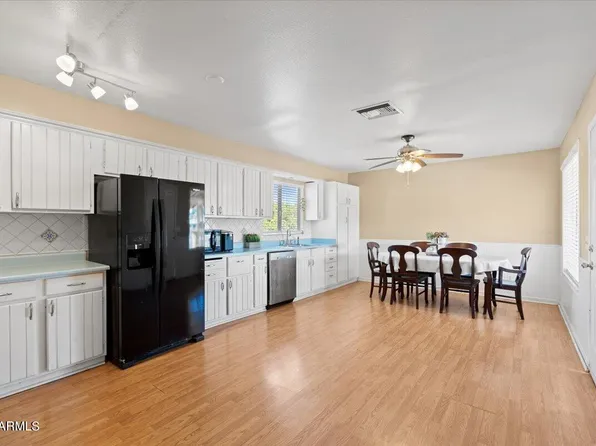 3702 W WINDROSE Drive, Phoenix, AZ 85029