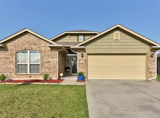15921 Raindust Dr, Oklahoma City, OK 73170