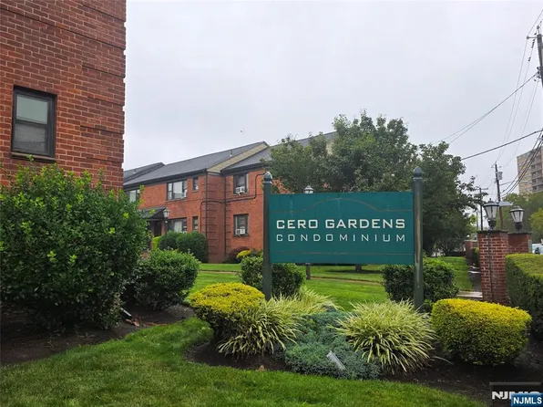 2175 N Central Rd APT A, Fort Lee, NJ 07024