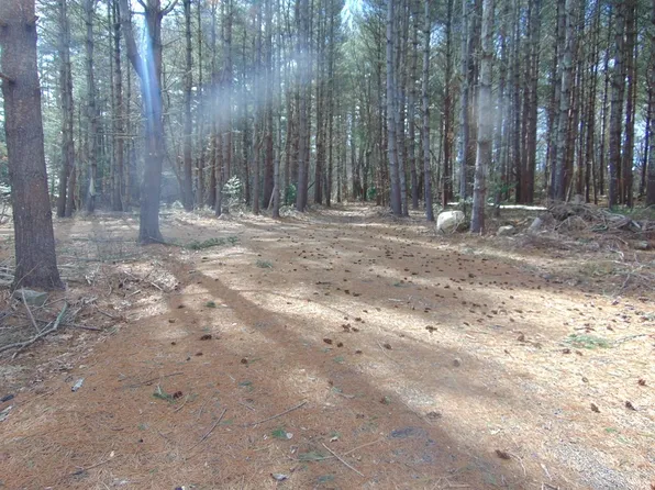 78 Lucy Little Rd, North Dartmouth, MA 02747