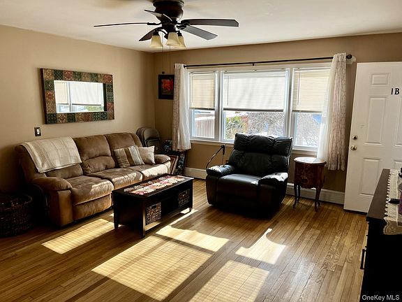 3rd image of 105 Finch Lane #1B