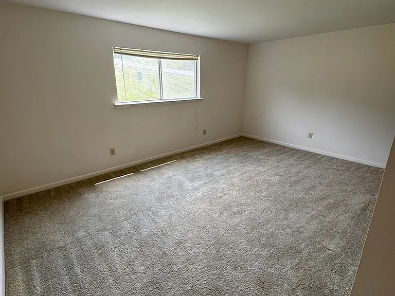 301 Piedmont St — Photo 27