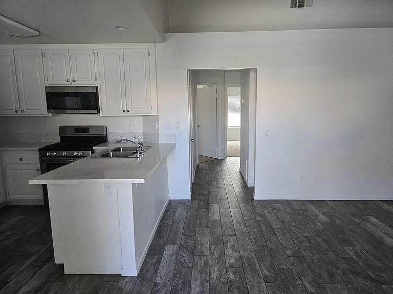 40900 Breezy Pass Rd #B — Photo 3