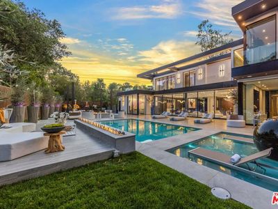 120 N Glenroy Ave, Los Angeles, CA, 90049