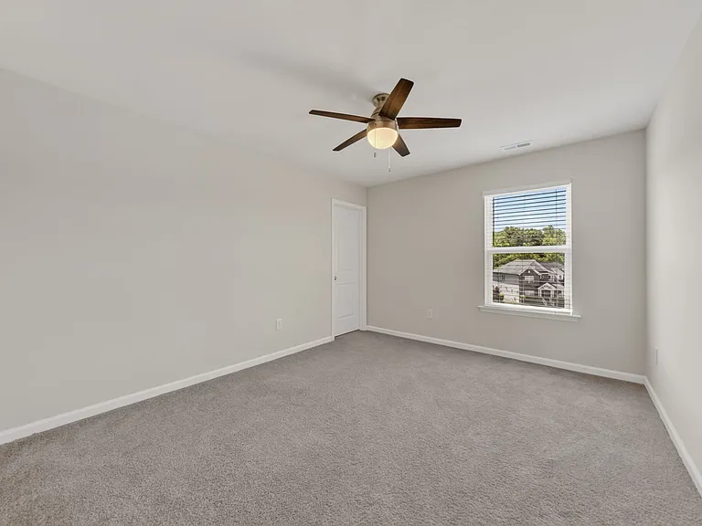 240 Tilth St — Photo 11