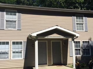 74 3rd St APT 9, Junction City, KY 40440