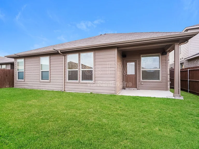 1016 Napier Way — Photo 17