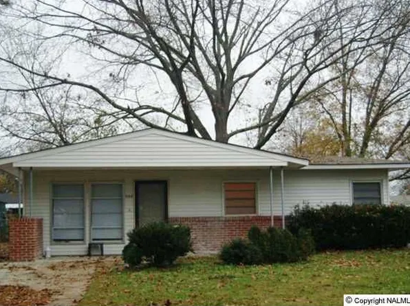 1104 6th Ave SW, Decatur, AL 35601