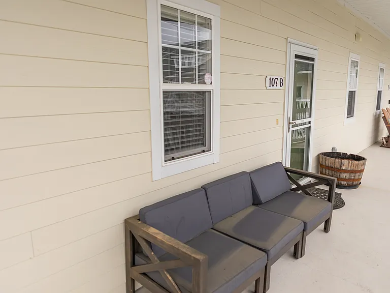 107B White St #1 — Photo 18