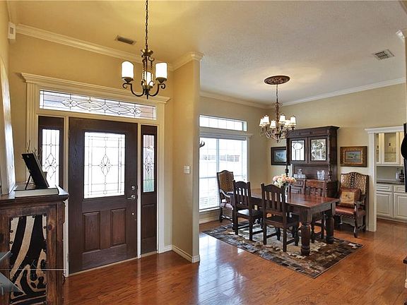 5th image of 241 Edge Cliff Ct