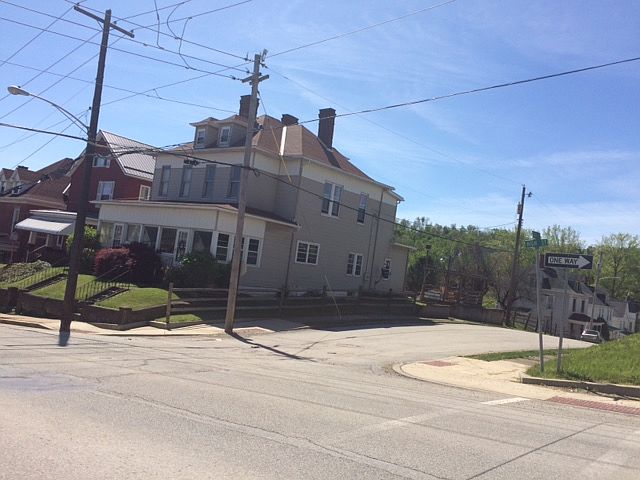 2nd image of 302 E High St
