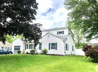 39 Chestnut Ave, Auburn, MA 01501